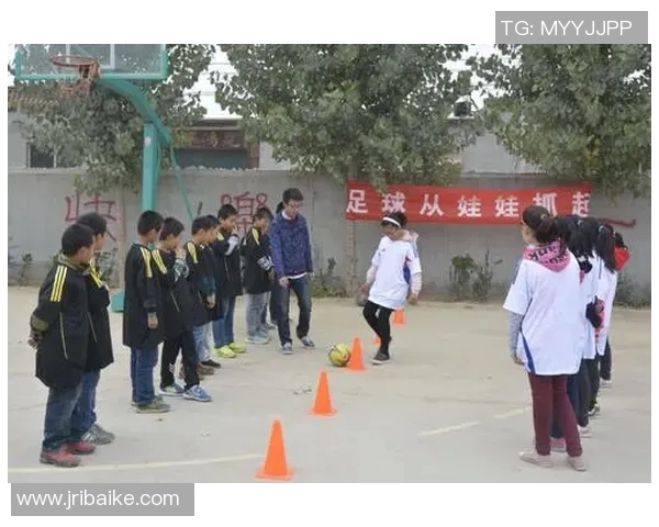 洛阳涧西区足球明星的崛起与发展之路探秘 洛阳涧西区足球明星的崛起与发展之路探秘