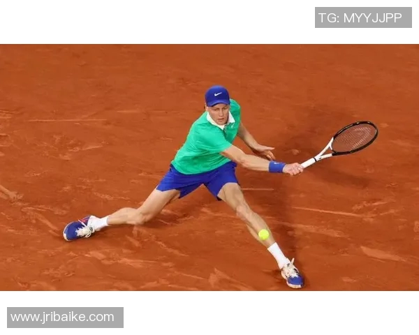 成都网球队在冠军赛中的速度表现令人瞩目展现出卓越的竞技水平与团队协作能力